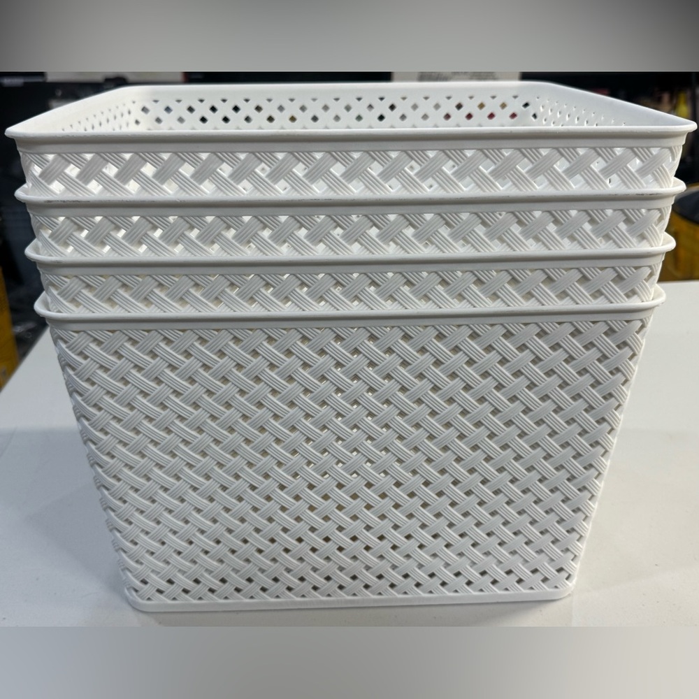 Baum BasketWeave Plastic Storage Bins 14”Lx 11.4”Wx 8.7”H, G 4 Pack White - Picture 2 of 5